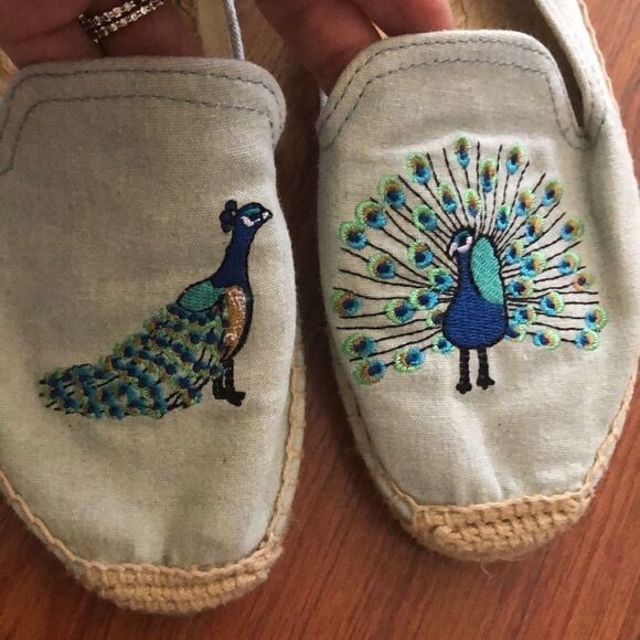 SOLUDOS Peacock embroidered light denim espadrilles size 6  - Picture 2 of 6